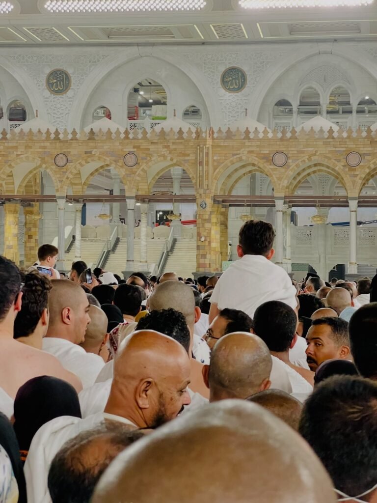 Umrah Transport Services: Best Rides in Makkah & Madinah 581774800 17853076101576851 9069392798236915902 N 768x1024